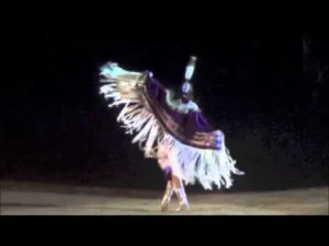 spotlight fancy shawl apache gold 2016 snl 1