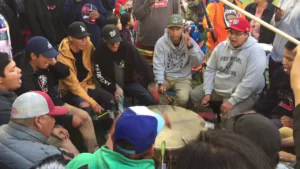 walking buffalo paul band powwow singing champions 2018 1