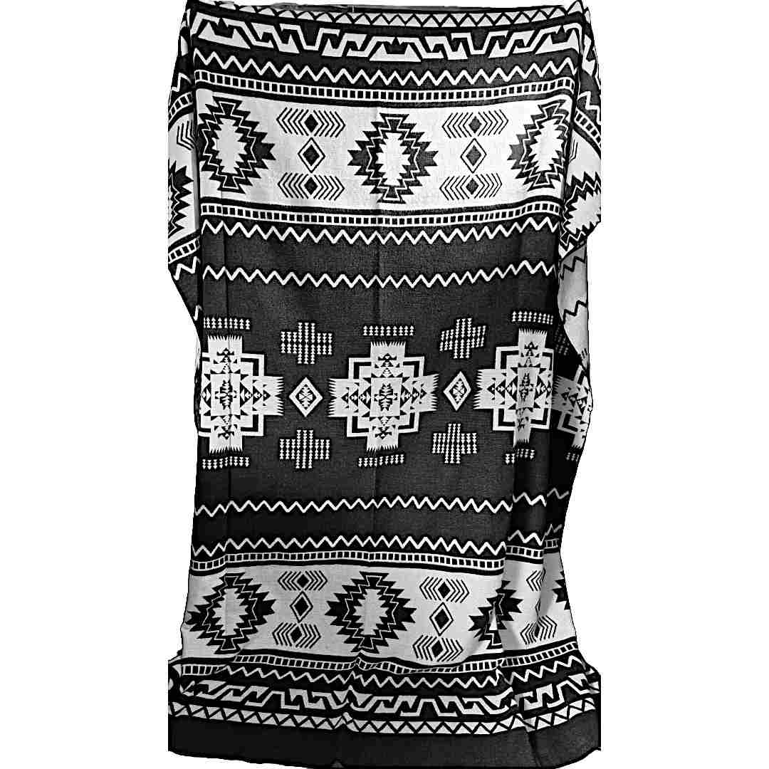 Alpaca Wool Native Blanket Black White
