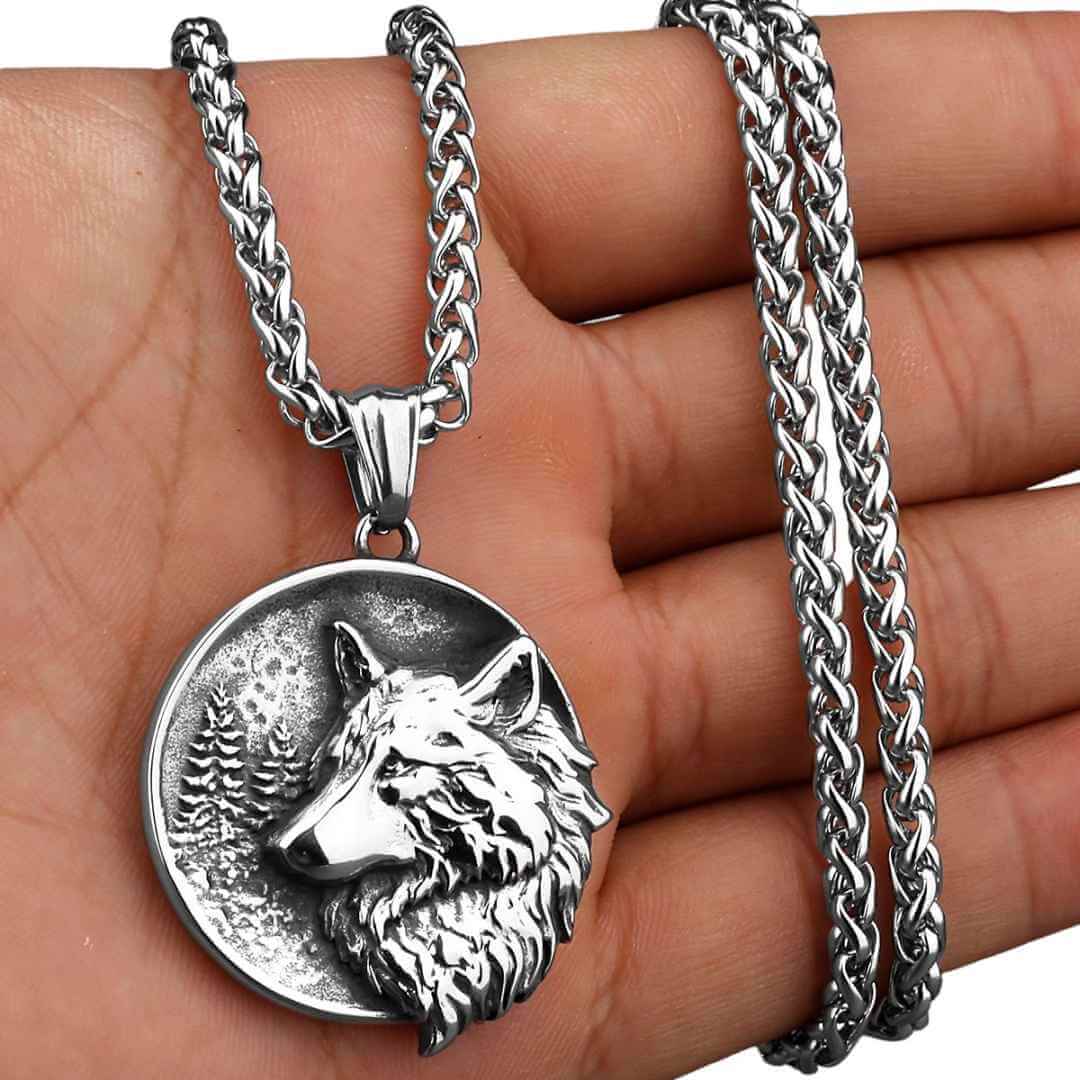 Wolf Stainless Steel Necklace 2 Silver