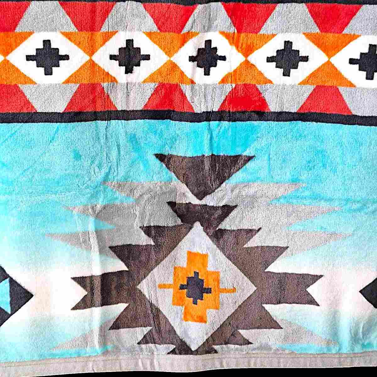 Blue and Gray With Steer Skulls - Plush Fleece Blanket