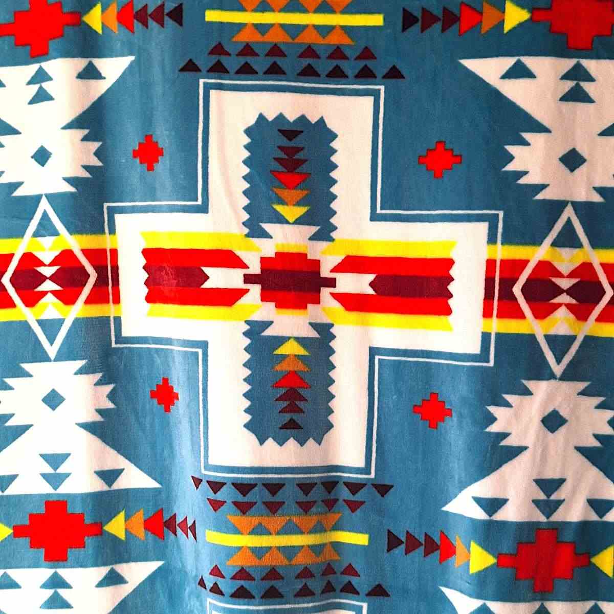 Turquoise and White Native Design - Plush Fleece Blanket