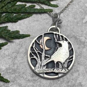 raven with moon necklace5